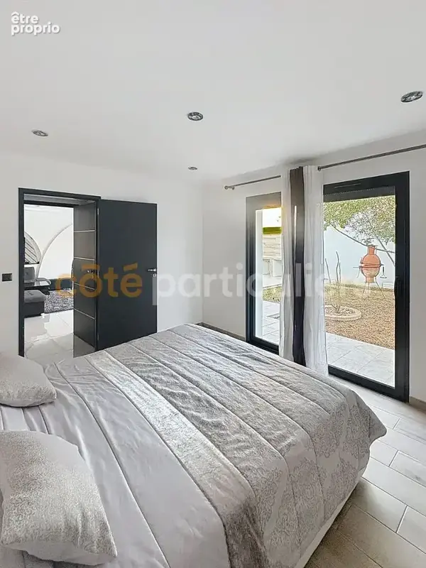 Exclusivité : Périgny, 190 m² de lumière et d'espace aux portes de La Rochelle - photo 7