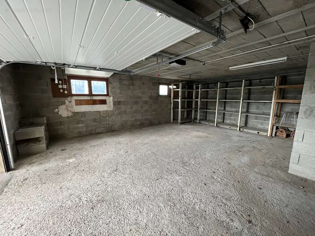 Maison à SAINT-MARCEL-LES-VALENCE