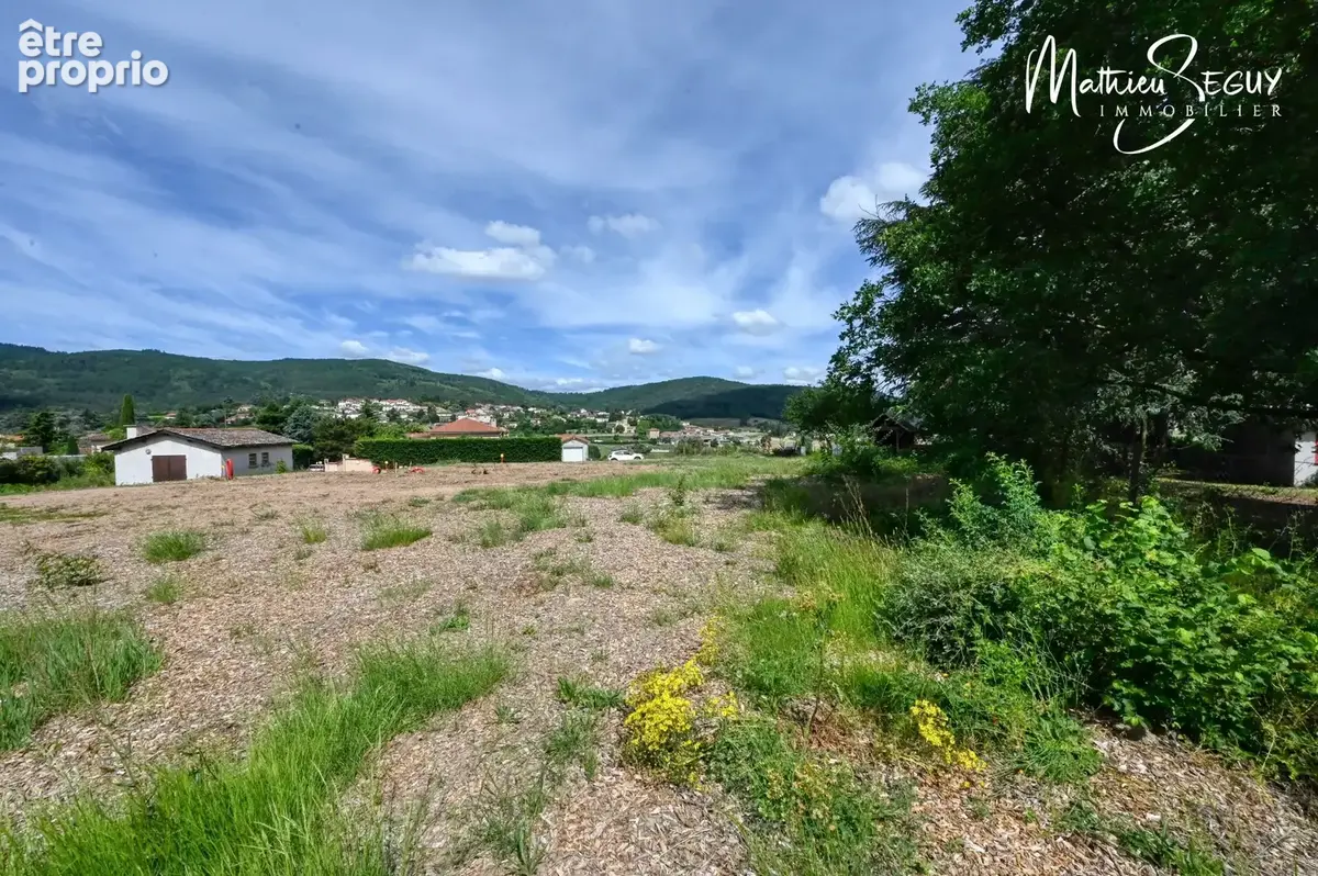 Terrain à POLLIONNAY