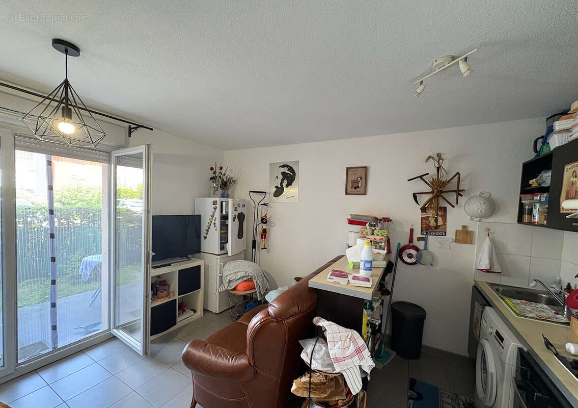 Appartement à FROUZINS