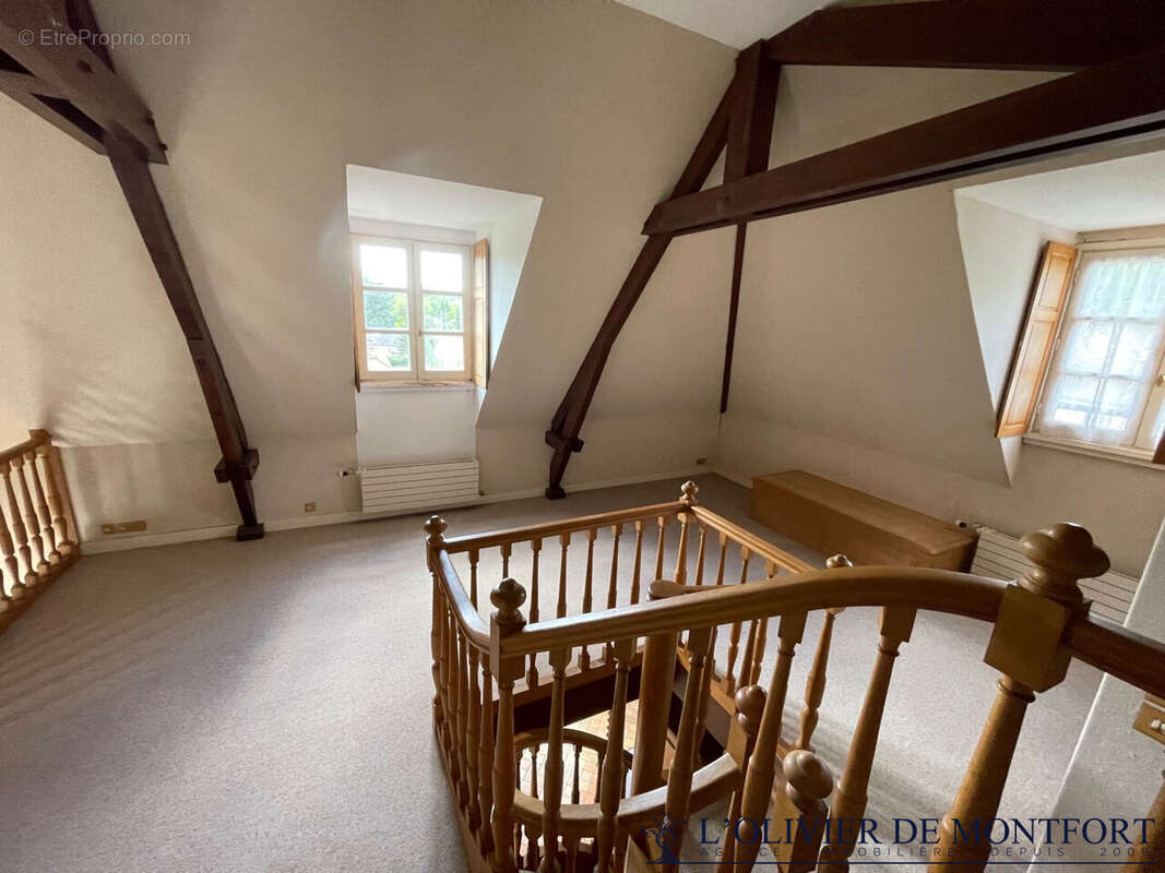 Maison de maître de 8 pièce(s) 635 m² - photo 9