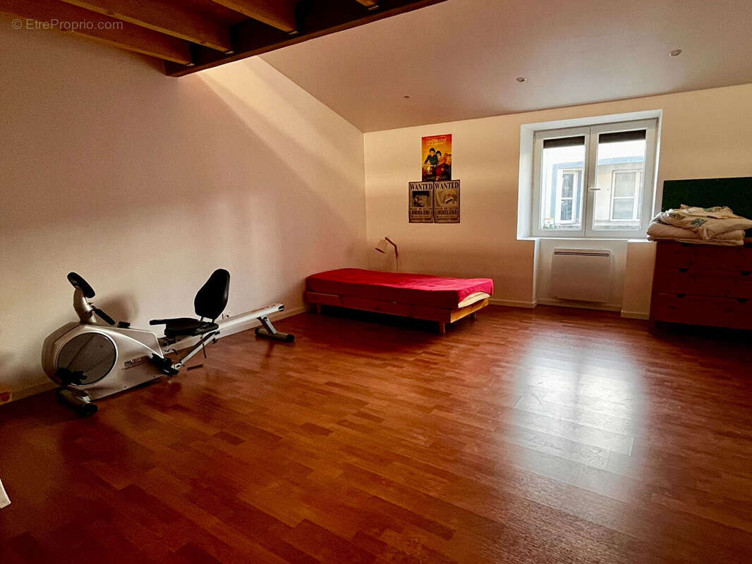 Maison à SAINTE-PAZANNE