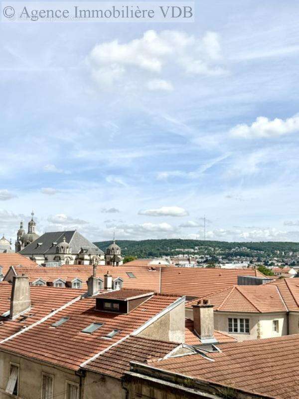 Appartement lumineux avec balcons à Nancy centre - photo 7