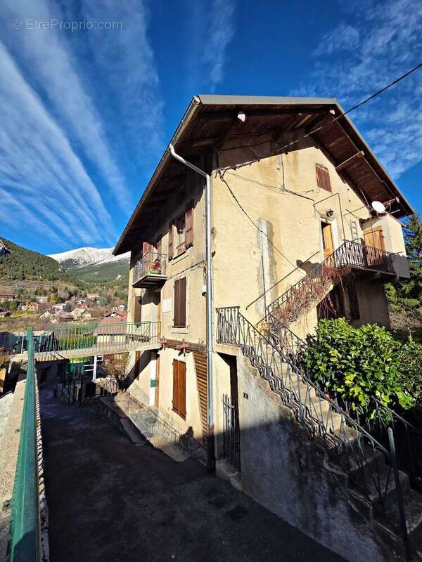 Appartement à VALDEBLORE