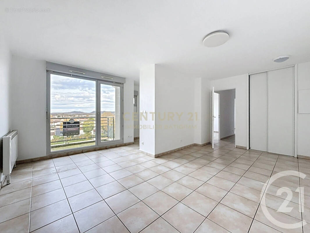 Appartement à LA VERPILLIERE