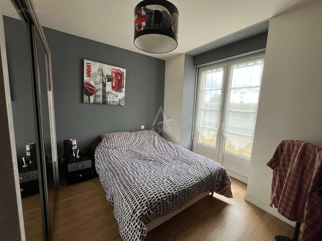 Maison 75 m² à Saint-Georges-De-Reintembault  - photo 8