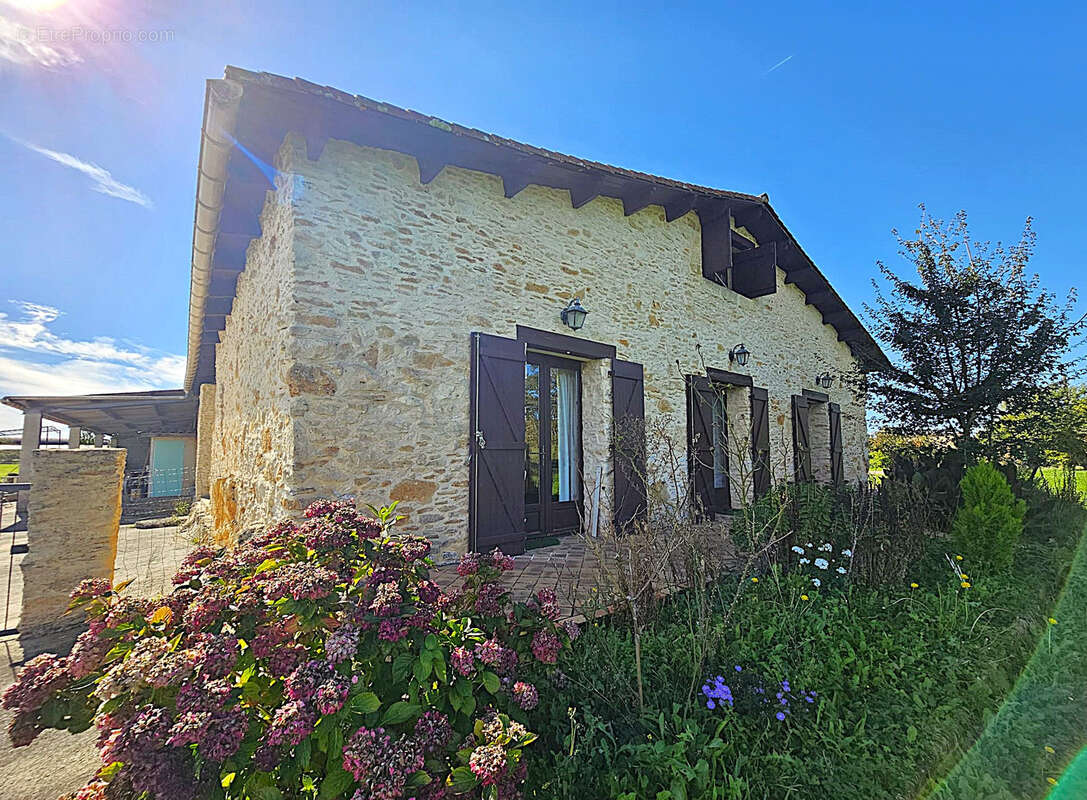 Maison à SOTURAC