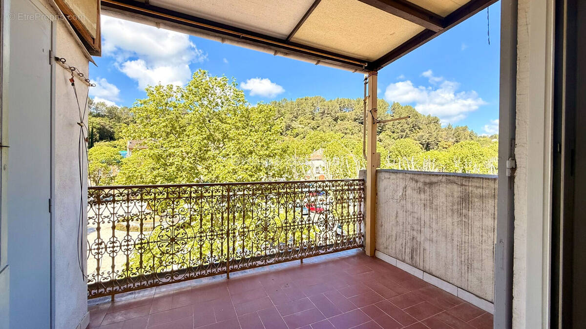 Appartement à BARJOLS