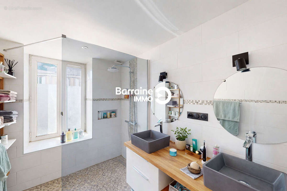 A vendre -  exclusivite - brest kerinou - immeuble 7 logements - photo 13