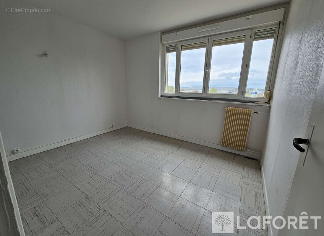 Appartement à ROMILLY-SUR-SEINE