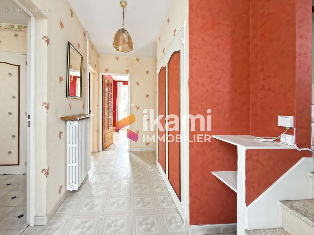 Maison 6 pièces de 100 m2 à St Clément - photo 13