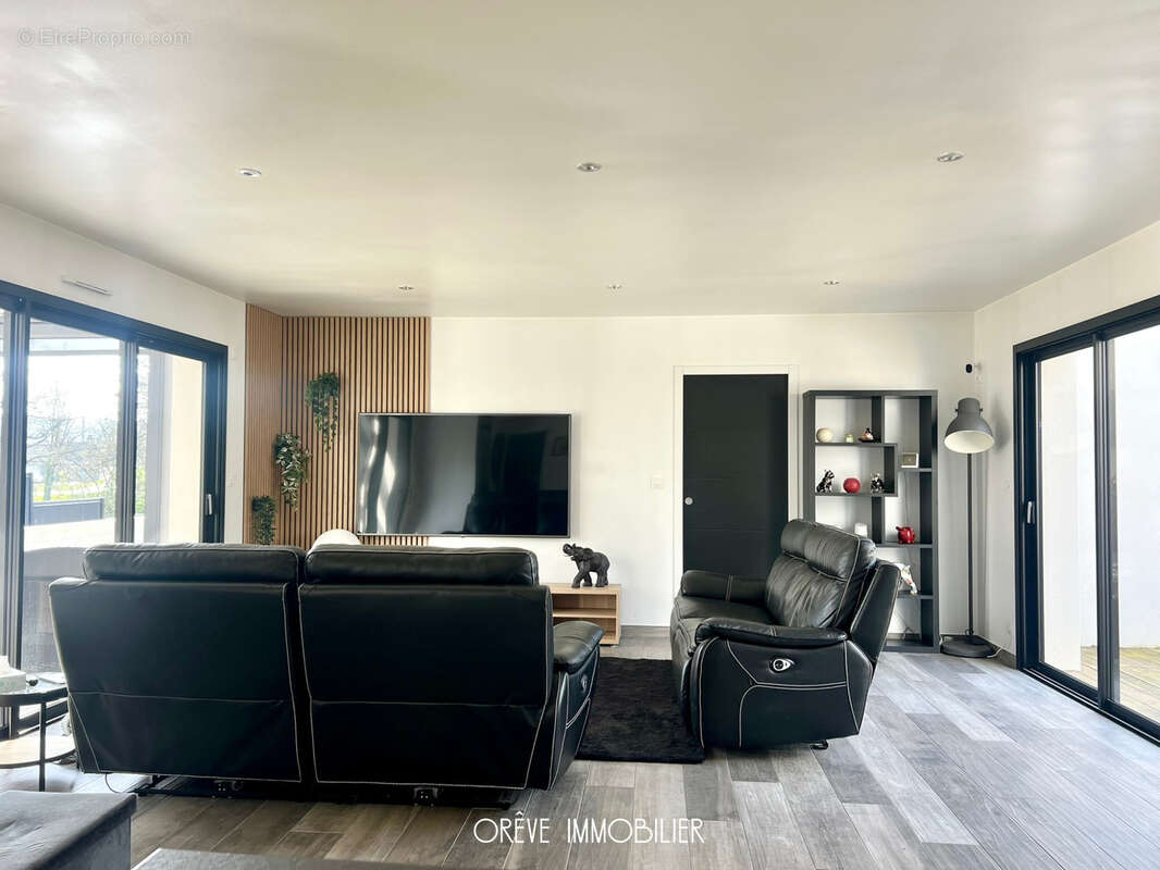 Maison à SAINT-SENOUX