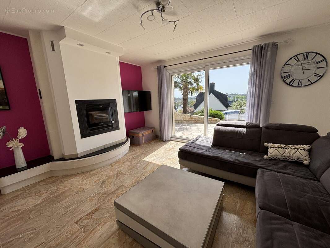 Maison à SAINT-RENAN