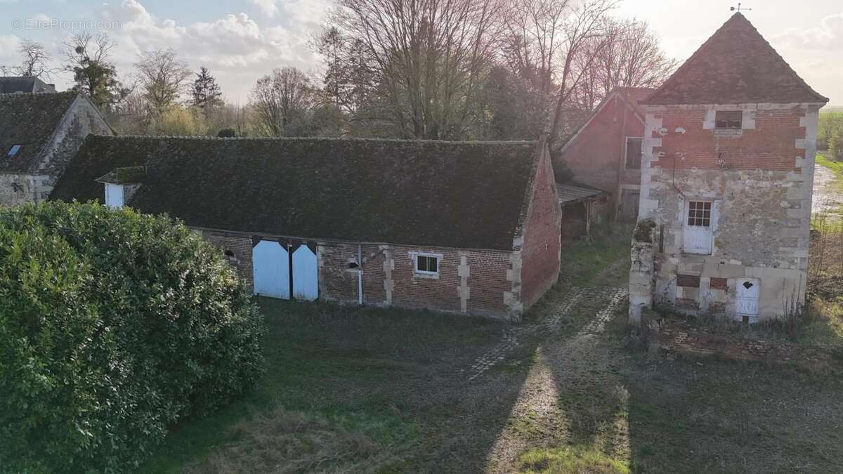 Maison à BAILLEUL-LE-SOC