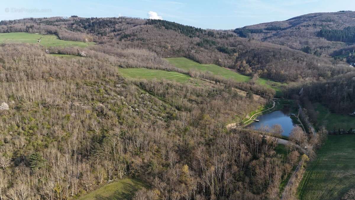 Maison à SOURCIEUX-LES-MINES