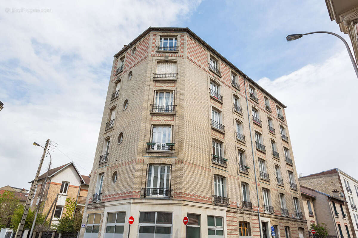 Appartement à BOIS-COLOMBES
