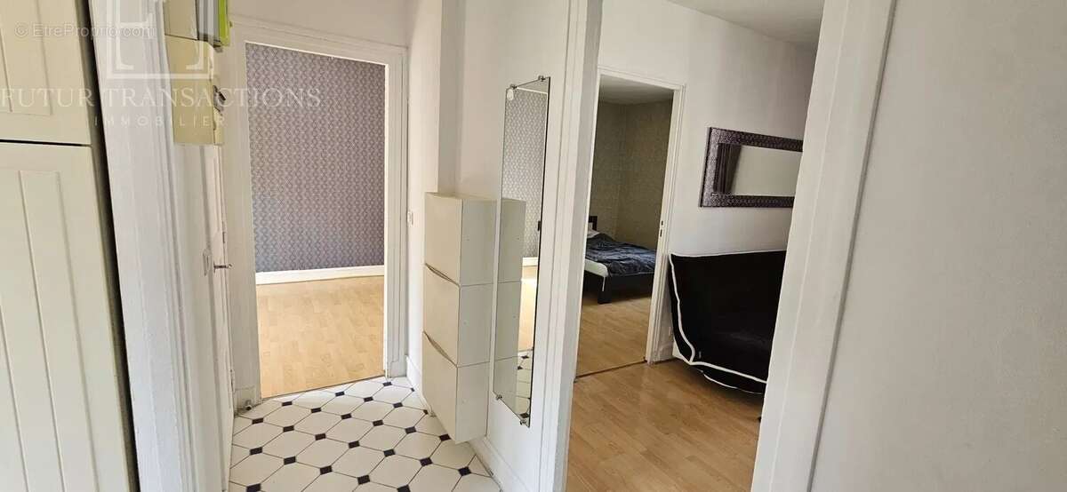 Appartement à COLOMBES