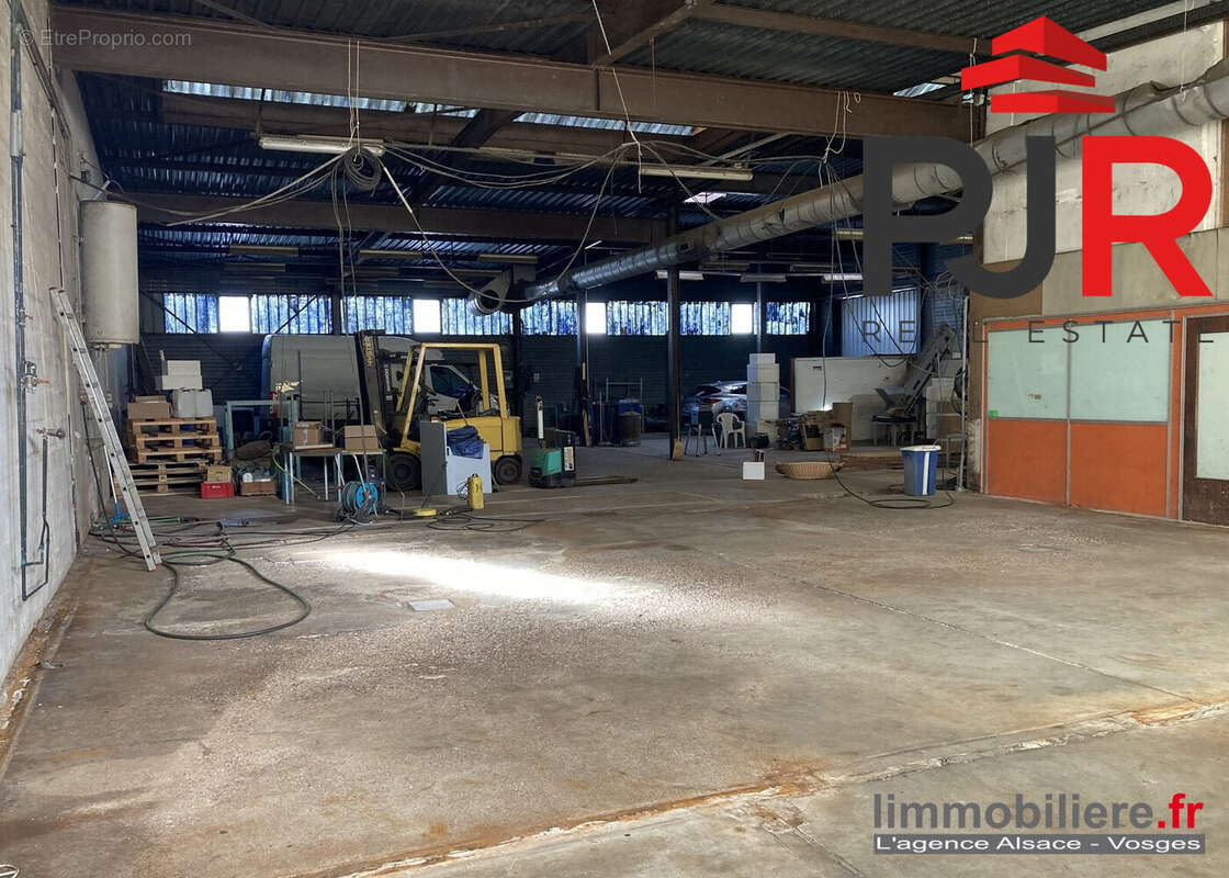 Commerce à CHAMPIGNEULLES