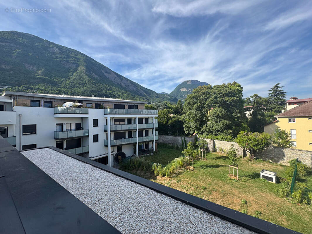 Appartement à LA TRONCHE