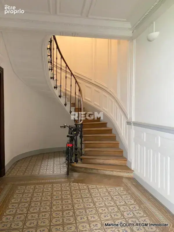 ORLEANS (45)   Cœur de ville, Appartement atypique plein de charme T3 103 m2 - Copro bénévole - photo 12