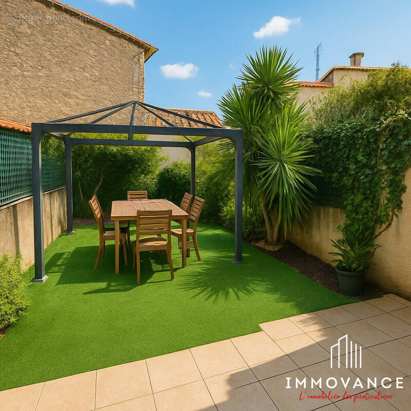 Appartement à MAUGUIO