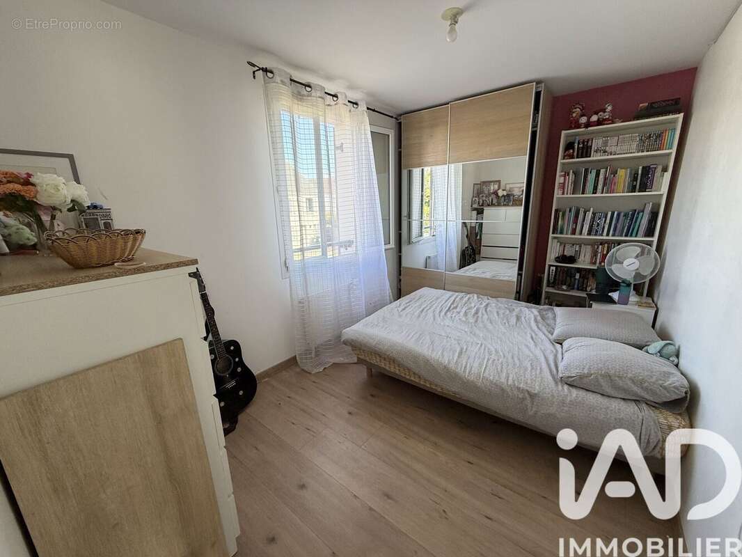 Maison 80 m² à Saint-Pierre-Du-Perray  - photo 6