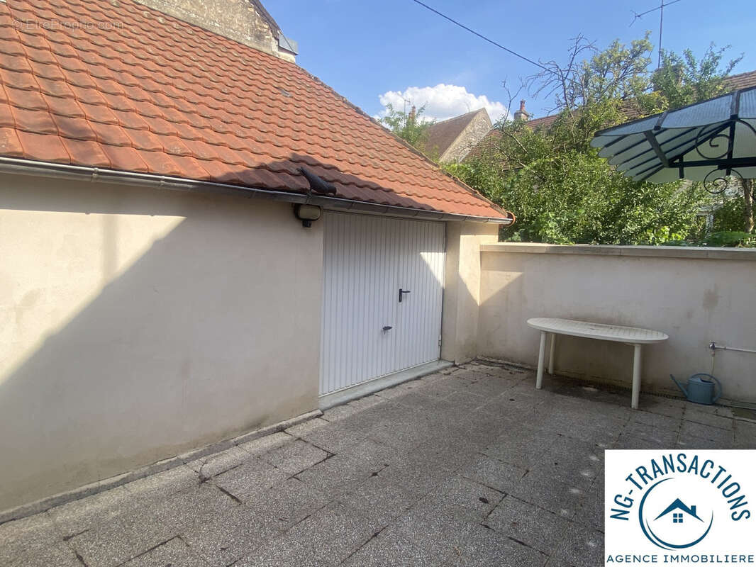 Agréable maison de village. - photo 4