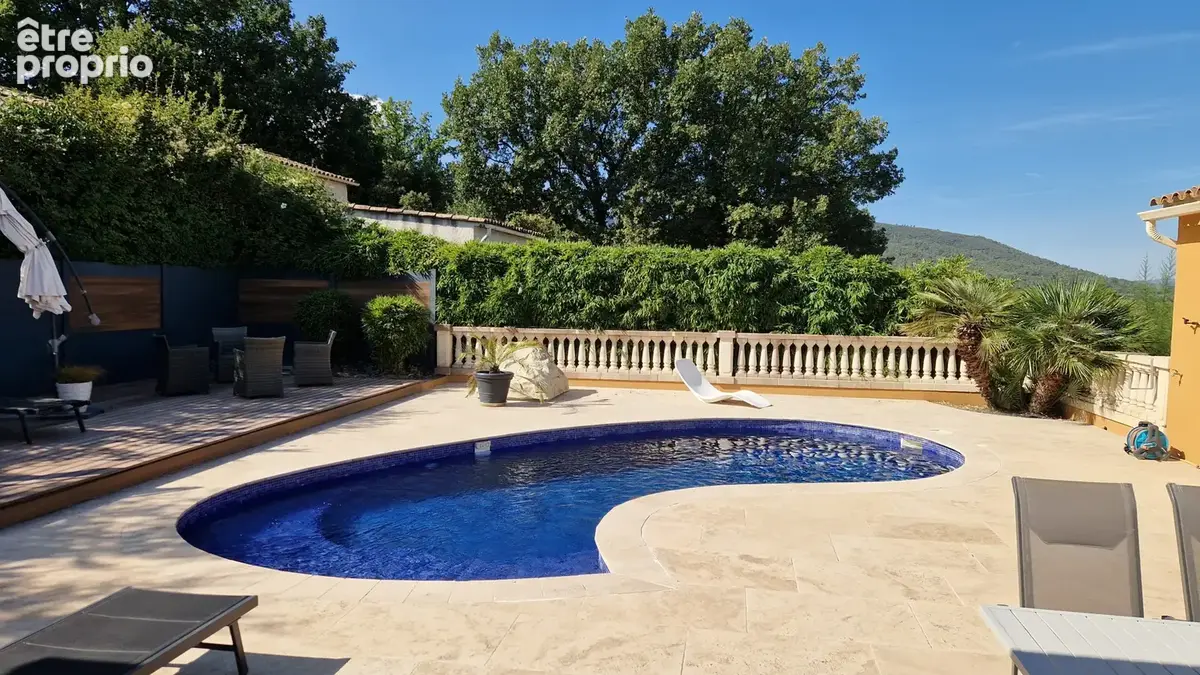 Exclusivite: vente d'une maison architecte 5 p - 4 ch avec terrasse et piscine a brignoles - photo 17