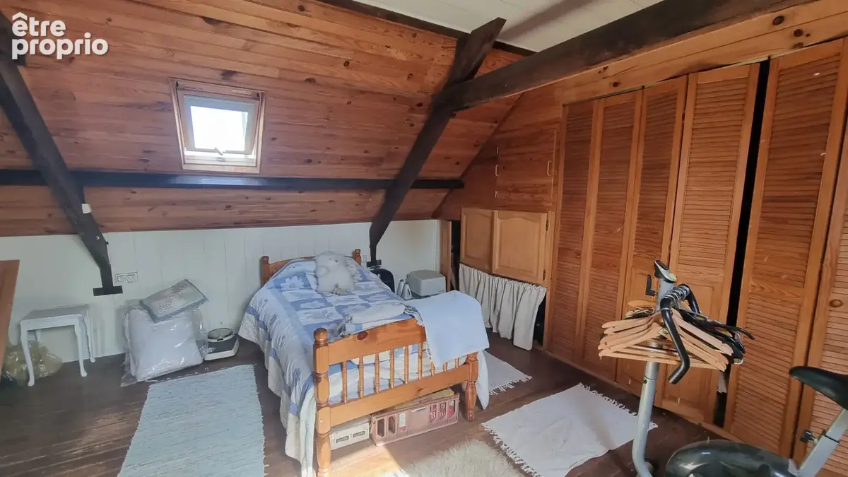 CÔTES-D'ARMOR, Proche de Bon Repos, Charmante Maison Mitoyenne 2 Chambres, Beau Potentiel - photo 8