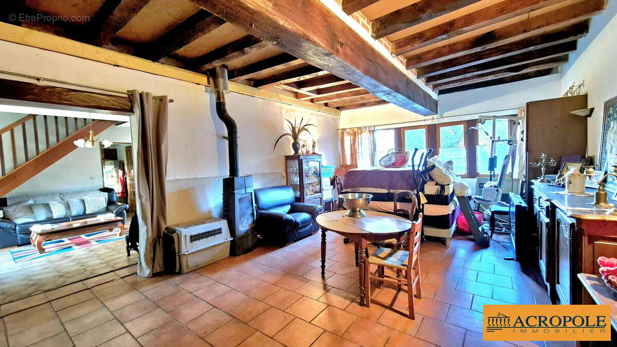 Maison à MARCILLY-EN-GAULT