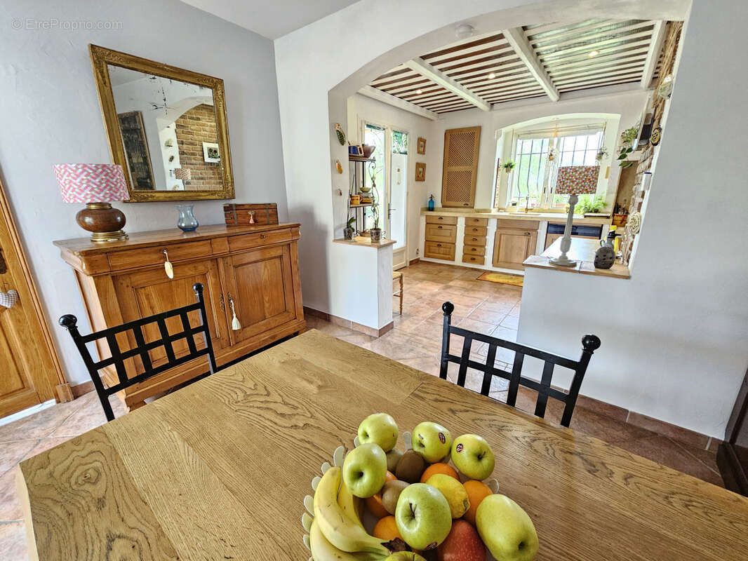 Maison à SAINT-JEANNET