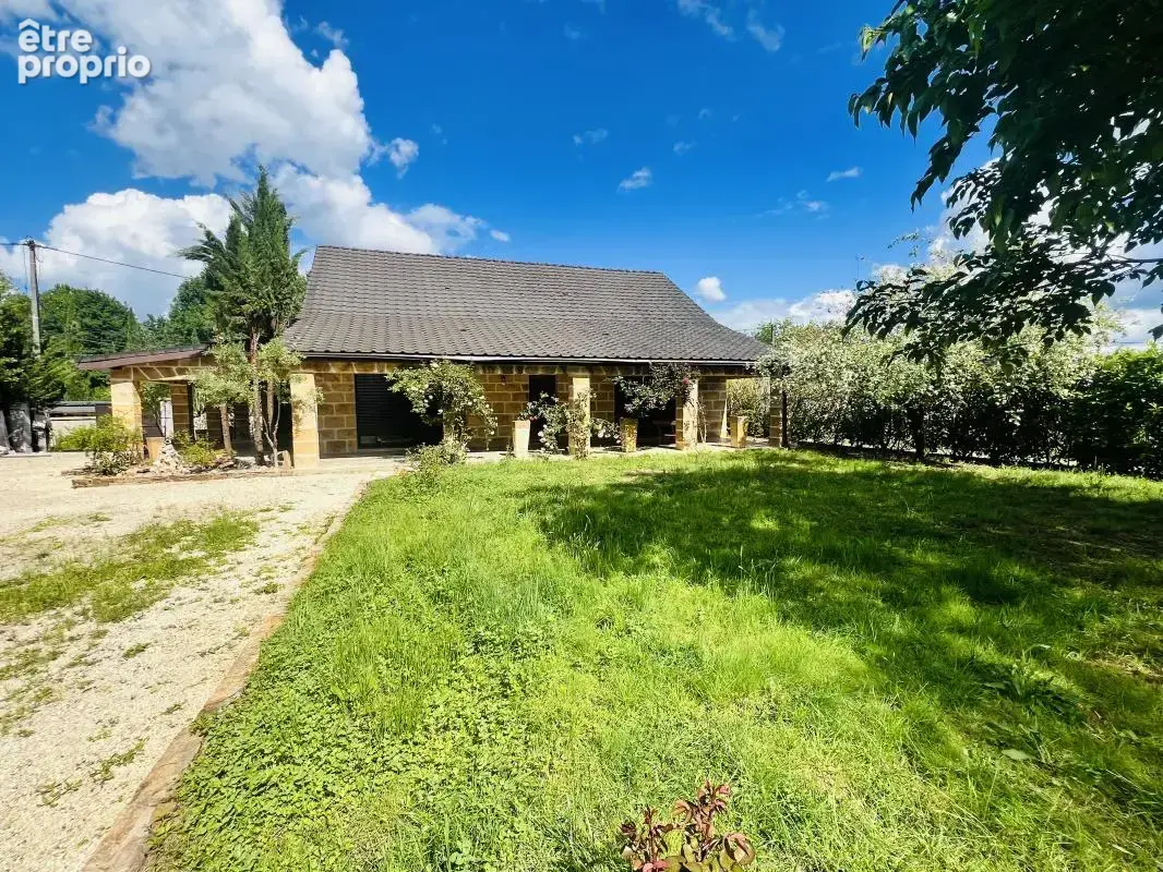 Maison 165 m² à Allassac  - photo 2