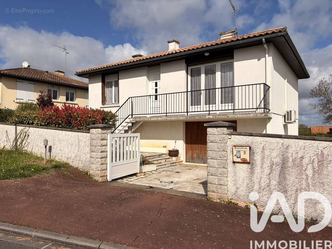 Photo 1 - Maison à JAUNAY-CLAN