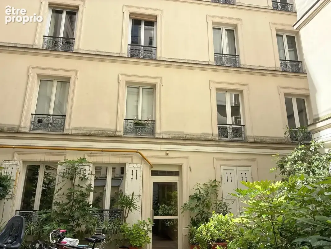 Appartement 2 pièces 45 m² à vendre à Paris-9e (75009) - photo 8