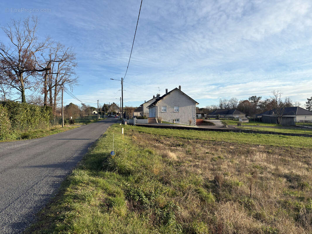 Terrain à BRIVE-LA-GAILLARDE