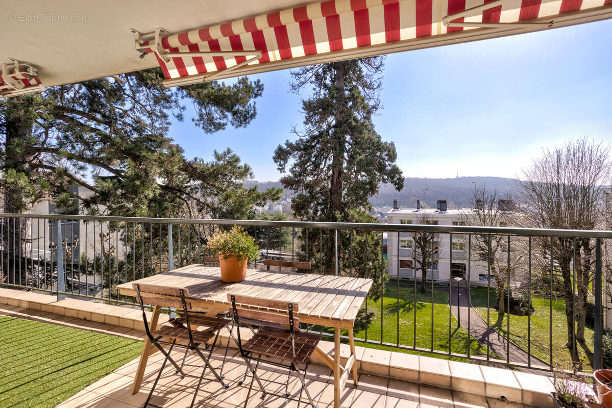Appartement à SEVRES