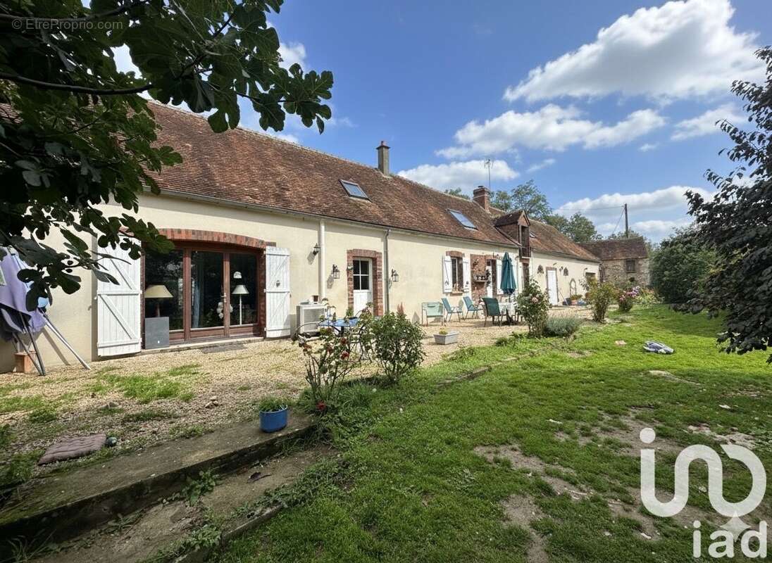 Photo 1 - Maison à PIFFONDS