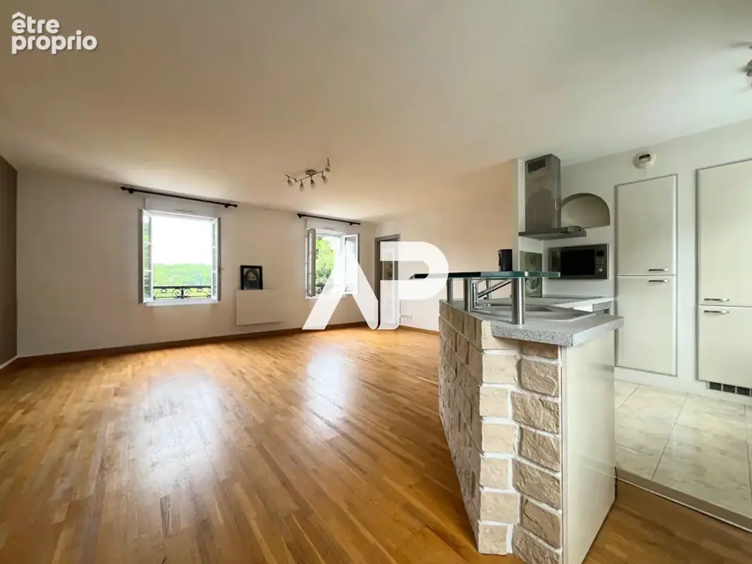 Appartement de charme au dernier étage. Calme, lumière et vue dégagée - photo 12