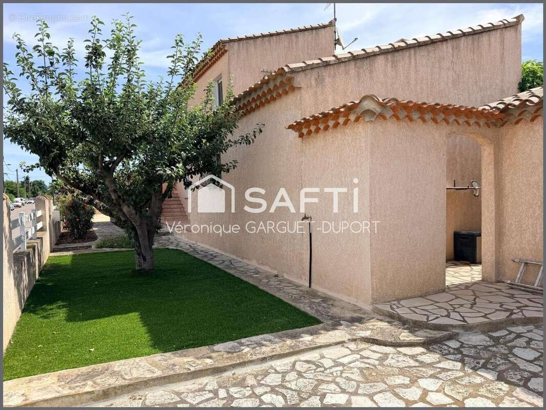 Photo 2 - Maison à COURSAN
