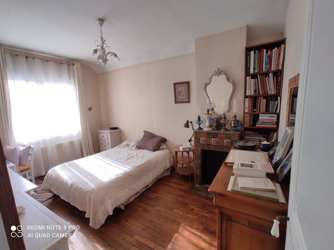 Maison à VIGNEUX-SUR-SEINE