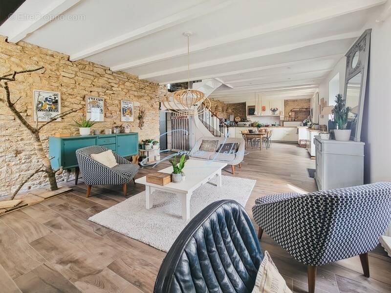 Maison à RIEC-SUR-BELON