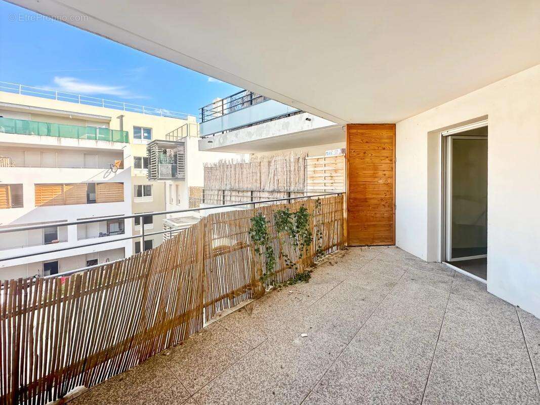 Appartement à MARSEILLE-15E