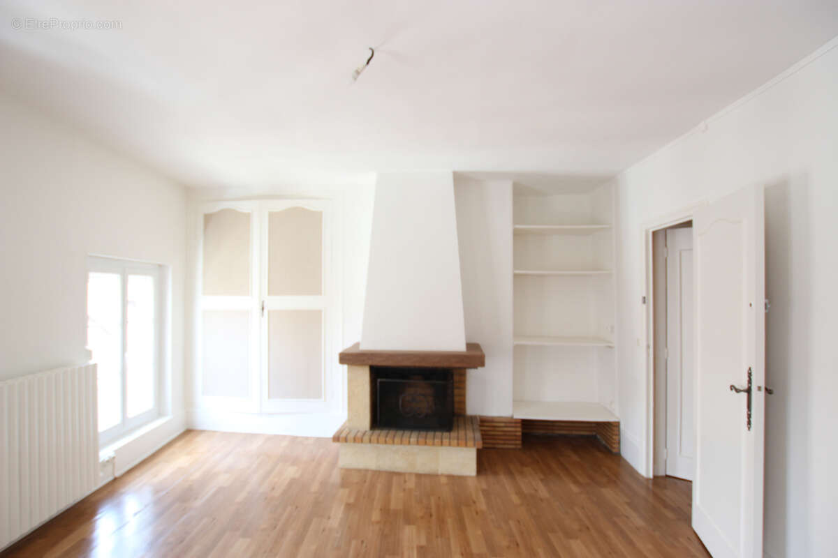 Appartement à AUTUN