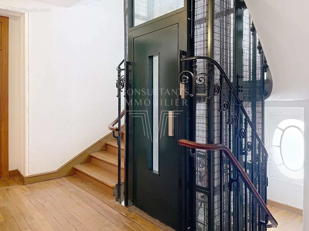 Deauville centre – élégant appartement 3 pièces avec terrasse - photo 8