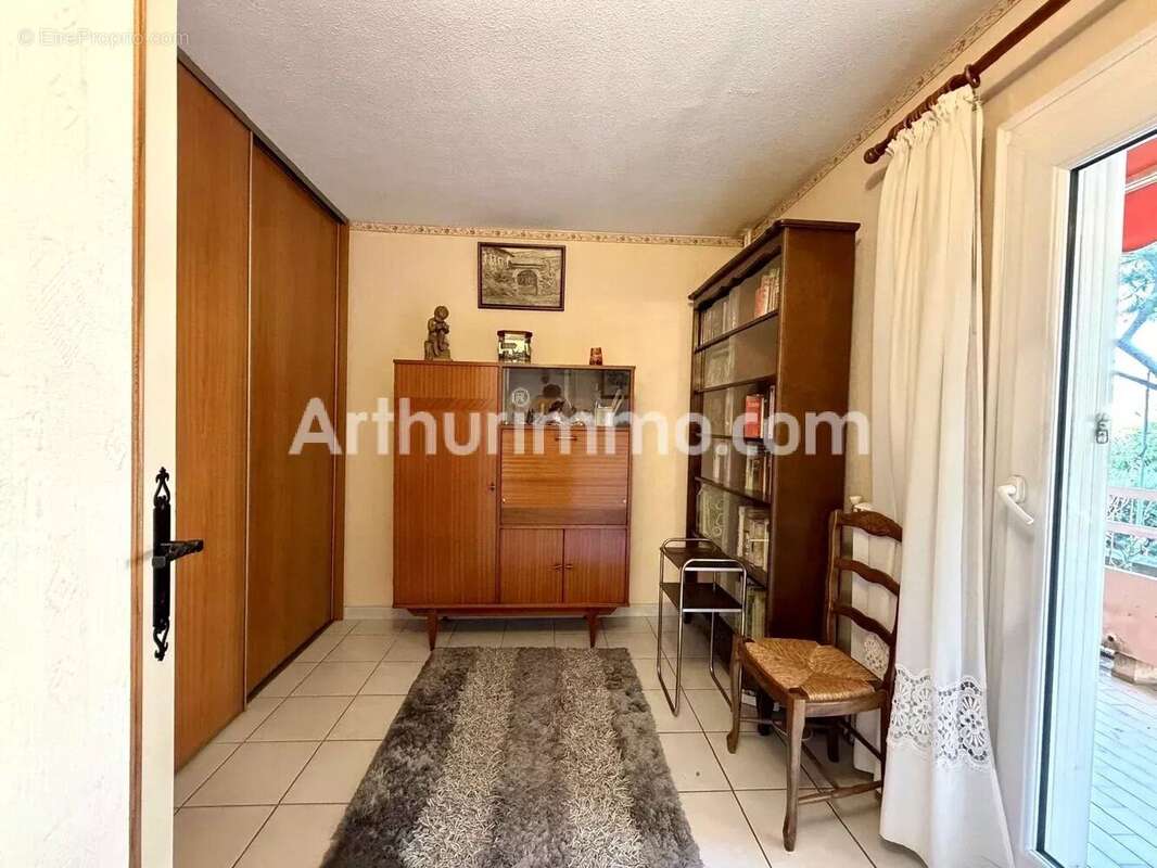Vente Appartement Plan-de-cuques(13380) 309 000ï¿œ - photo 9
