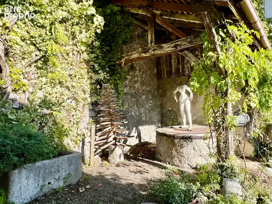 Demeure de prestige de 291 m² - photo 4