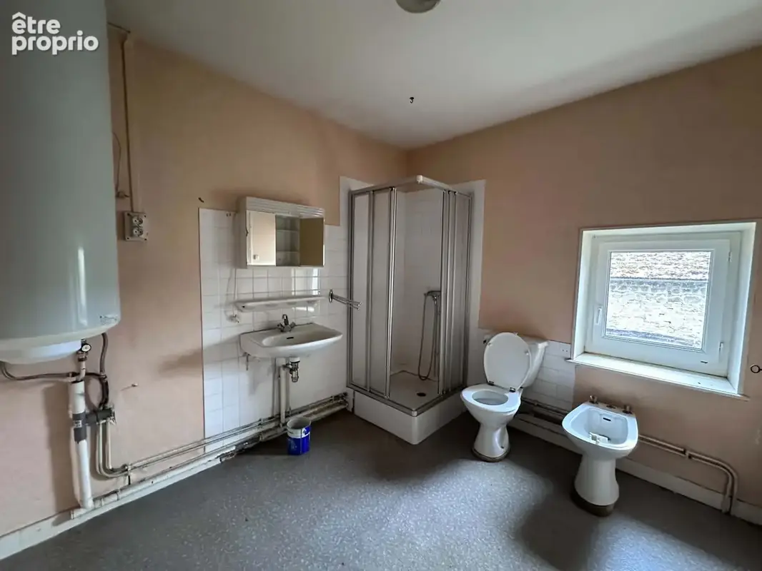 Maison 8 pièces 136 m² à vendre à Charensat (63640) - photo 12