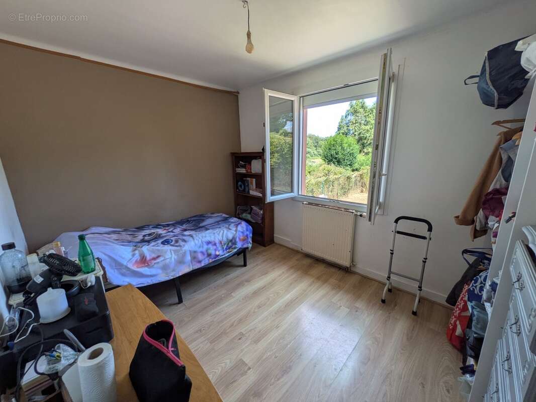 Ploerdut maison en rez de chaussée surélevé de 6 pièces de 130m² environ parcelle clôturée de 1327m² - photo 6