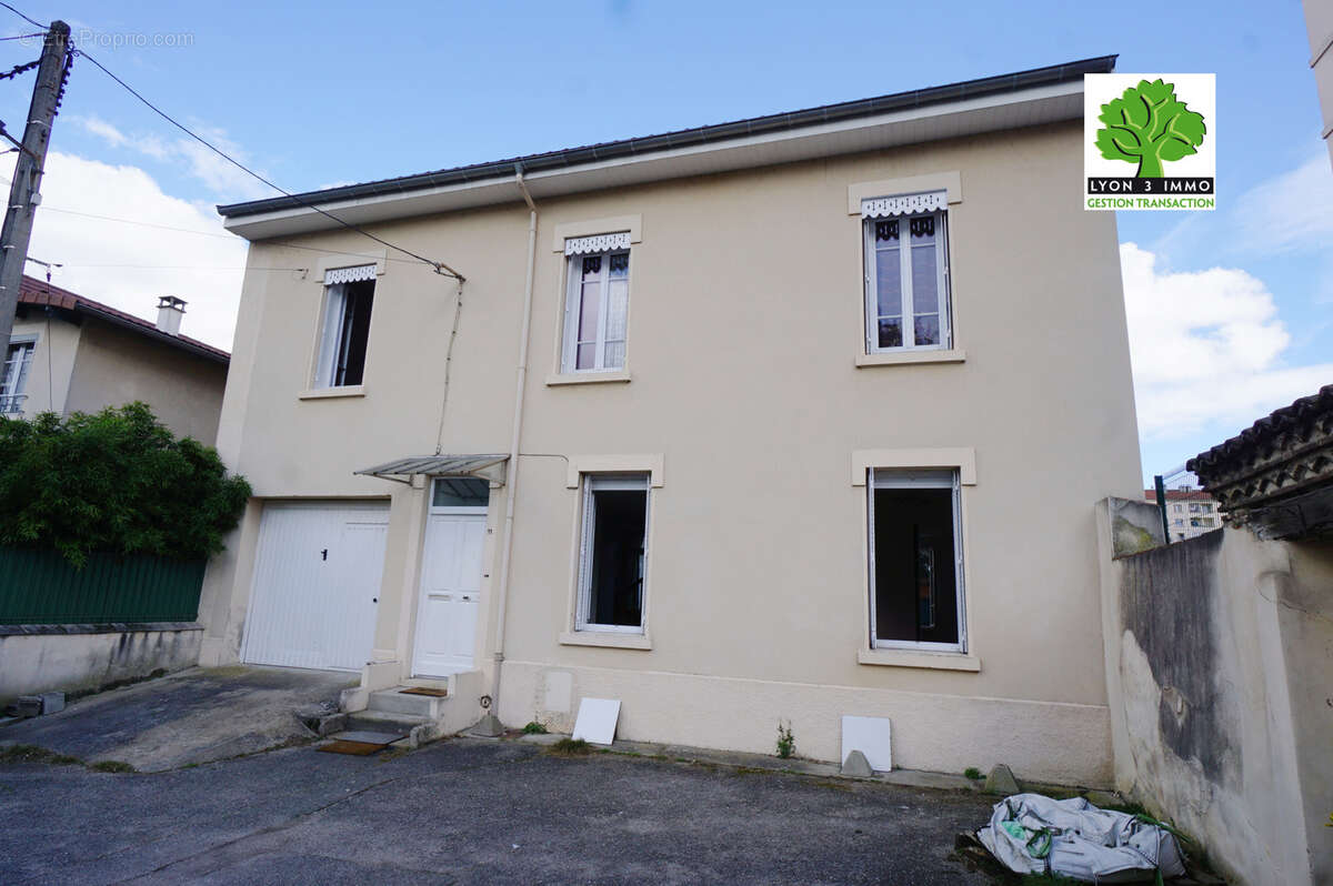 Maison à VILLEURBANNE