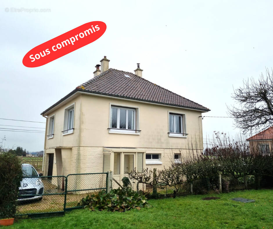 Maison à SAINT-ROMAIN-DE-COLBOSC